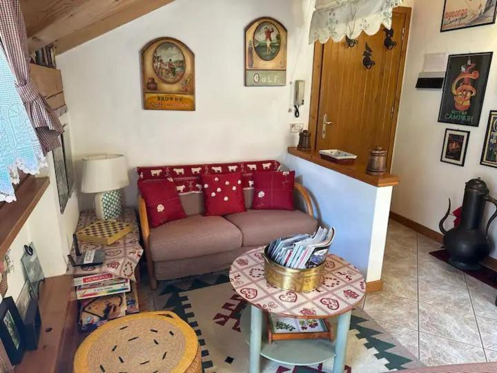 "Fresia" Chalet Turistico A Fisto Appartement Spiazzo  Buitenkant foto